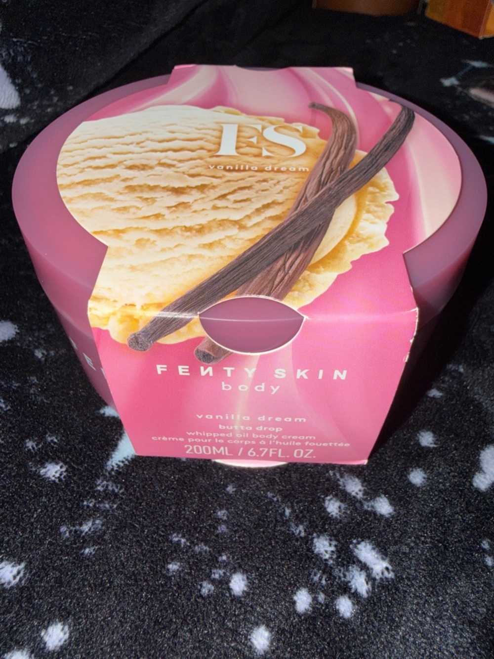 Fenty Beauty & Fenty Skin Pink Spring Makeup & Body Collection - Vanilla Dream - Picture 4 of 13